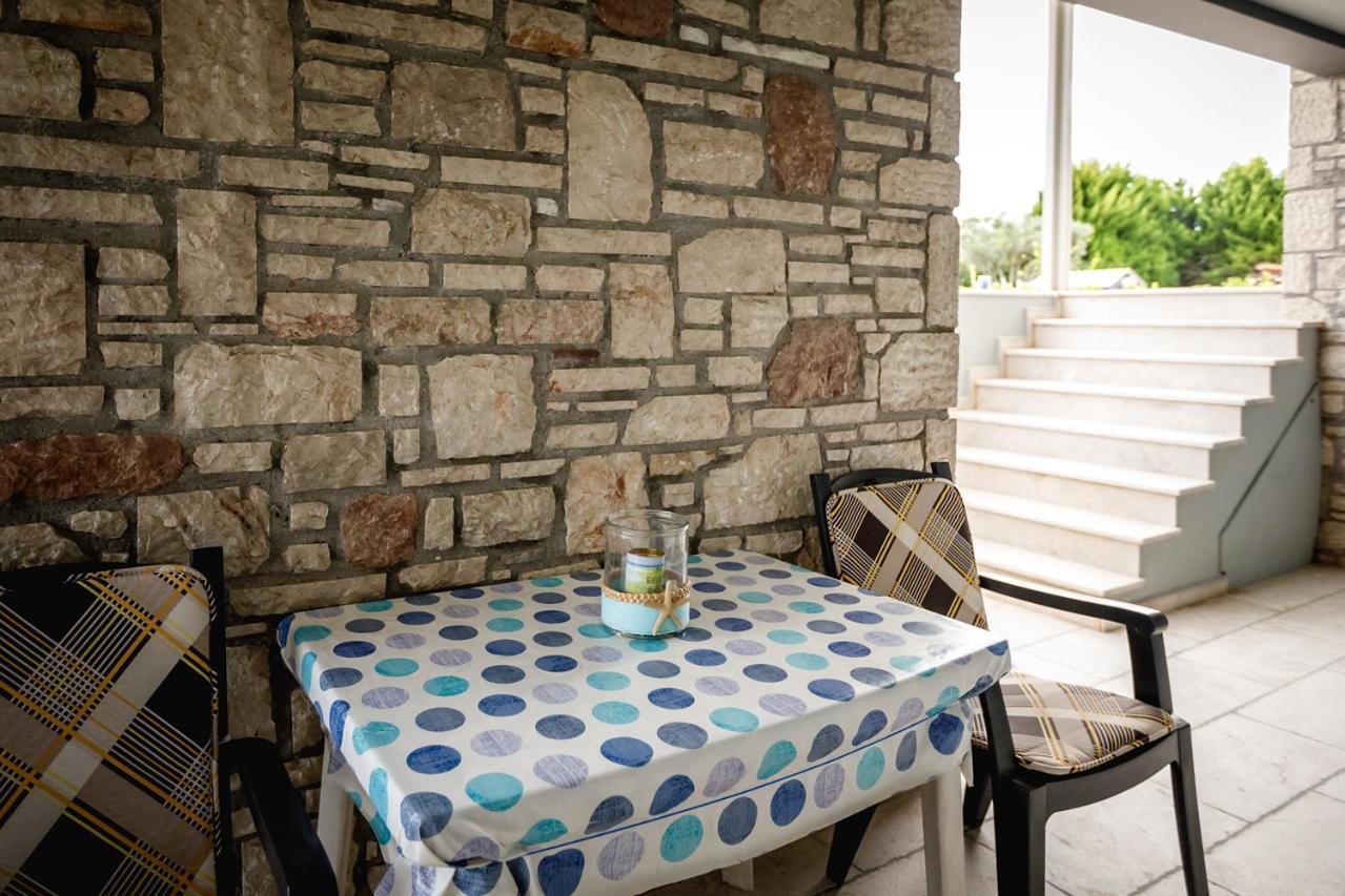 Gravaris House Apartment *