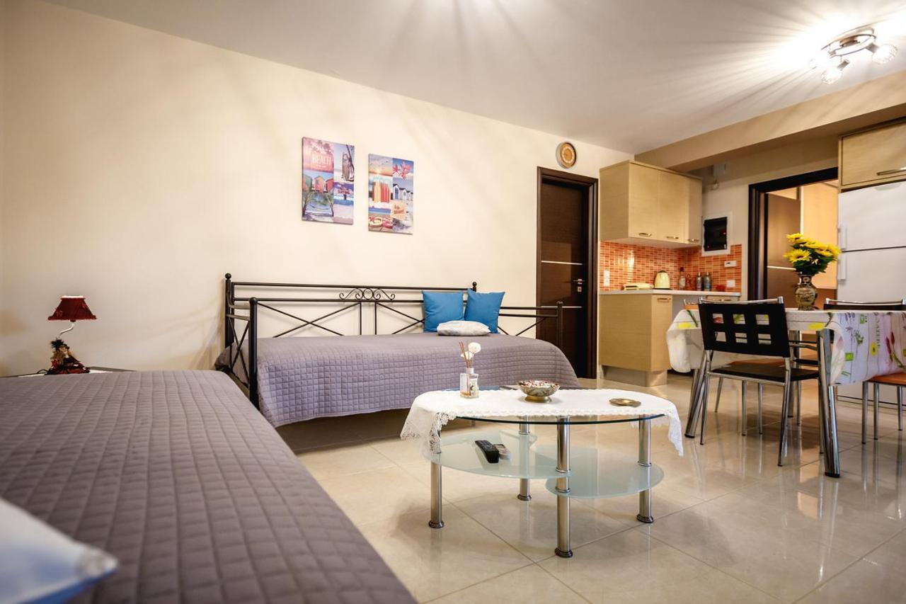 Gravaris House Apartment *