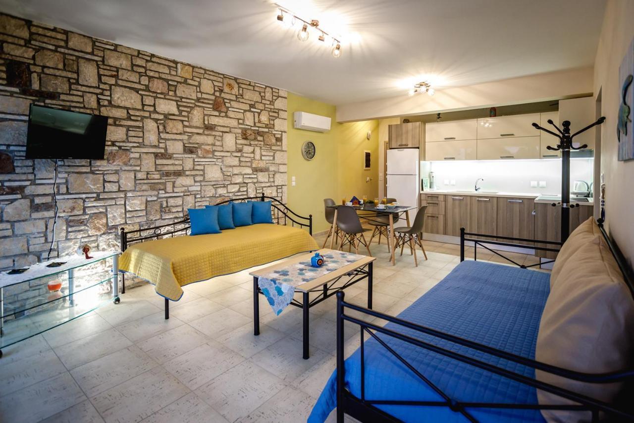Gravaris House *
